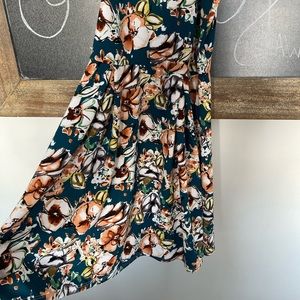 Super cute floral dress